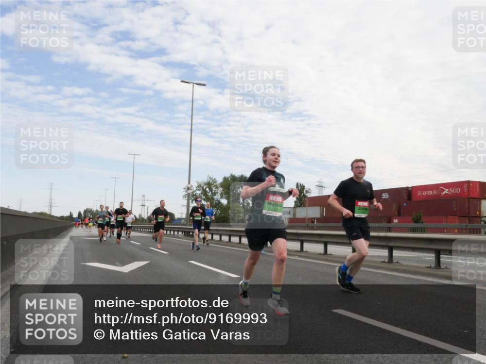 03.10.2025 - Köhlbrandbrückenlauf Matties Gatica Varas http://msf.ph/oto/9169993 03.10.2025 15:15:23 Position 3  meine-sportfotos.de