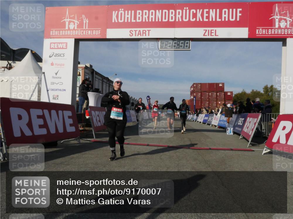 03.10.2025 - Köhlbrandbrückenlauf Matties Gatica Varas http://msf.ph/oto/9170007 03.10.2025 10:26:00 Ziel 1940, 2000, 2382, 2383, 2406, 2532, 2635, 2644 meine-sportfotos.de