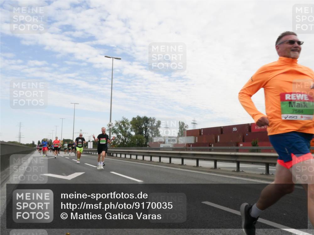03.10.2025 - Köhlbrandbrückenlauf Matties Gatica Varas http://msf.ph/oto/9170035 03.10.2025 15:15:33 Position 3 7584 meine-sportfotos.de
