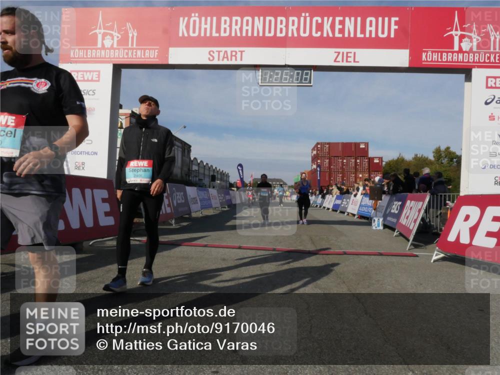 03.10.2025 - Köhlbrandbrückenlauf Matties Gatica Varas http://msf.ph/oto/9170046 03.10.2025 10:26:10 Ziel 1847, 1924, 1940, 2111, 2532, 3151, 3586 meine-sportfotos.de