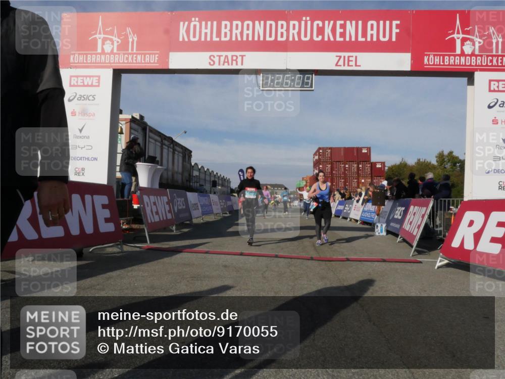 03.10.2025 - Köhlbrandbrückenlauf Matties Gatica Varas http://msf.ph/oto/9170055 03.10.2025 10:26:11 Ziel 1847, 1924, 1940, 2111, 2532, 3151, 3555, 3586 meine-sportfotos.de