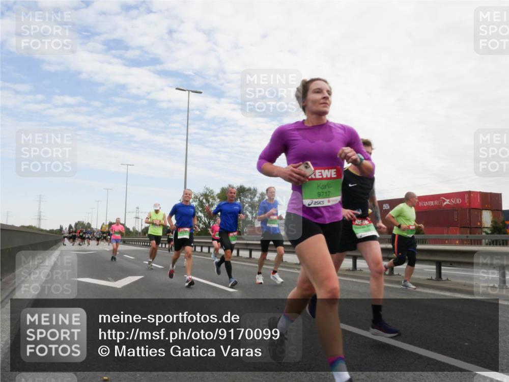 03.10.2025 - Köhlbrandbrückenlauf Matties Gatica Varas http://msf.ph/oto/9170099 03.10.2025 15:15:50 Position 3 9717 meine-sportfotos.de
