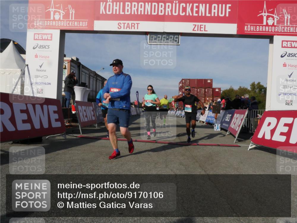 03.10.2025 - Köhlbrandbrückenlauf Matties Gatica Varas http://msf.ph/oto/9170106 03.10.2025 10:26:27 Ziel 1904, 1949, 2284, 2614, 2676, 2681, 3149, 3447 meine-sportfotos.de