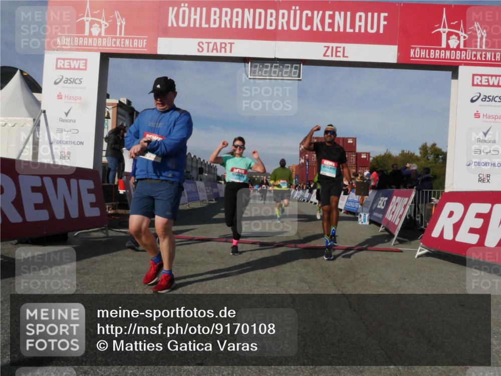 03.10.2025 - Köhlbrandbrückenlauf Matties Gatica Varas http://msf.ph/oto/9170108 03.10.2025 10:26:27 Ziel 1904, 1949, 2284, 2614, 2676, 2681, 3149, 3447 meine-sportfotos.de