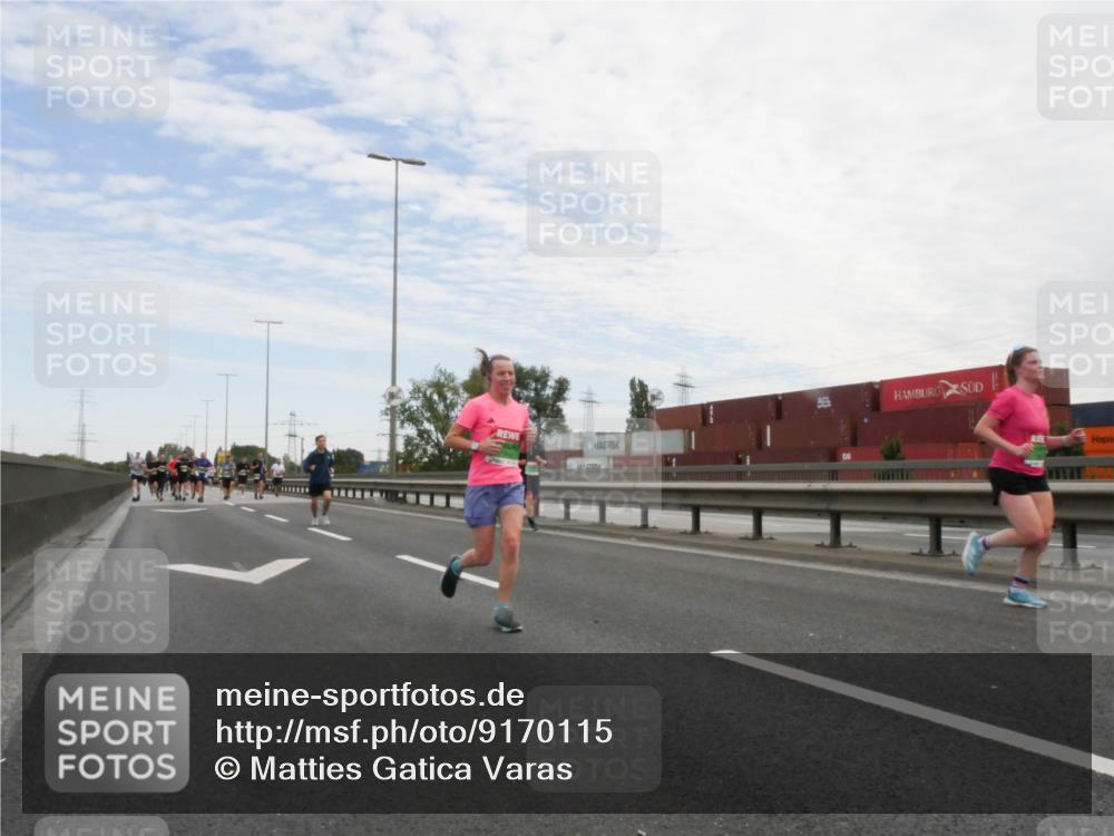 03.10.2025 - Köhlbrandbrückenlauf Matties Gatica Varas http://msf.ph/oto/9170115 03.10.2025 15:15:53 Position 3  meine-sportfotos.de