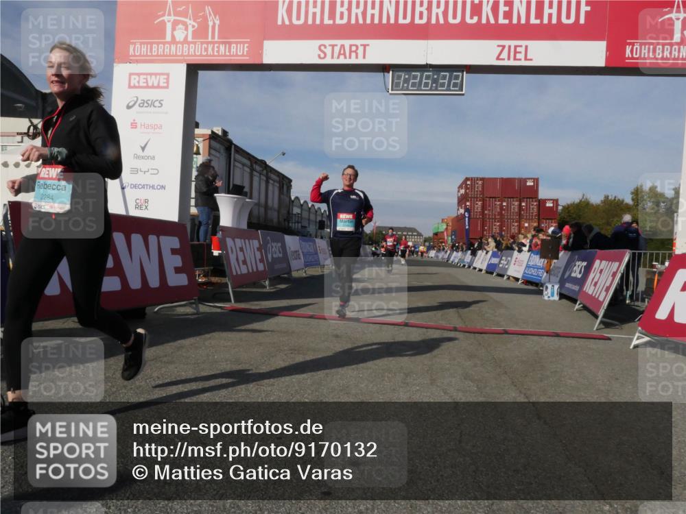03.10.2025 - Köhlbrandbrückenlauf Matties Gatica Varas http://msf.ph/oto/9170132 03.10.2025 10:26:34 Ziel 1209, 2614, 2925, 3113, 3149 meine-sportfotos.de