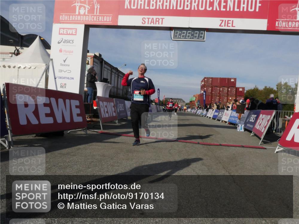 03.10.2025 - Köhlbrandbrückenlauf Matties Gatica Varas http://msf.ph/oto/9170134 03.10.2025 10:26:35 Ziel 1209, 2614, 2925, 3113 meine-sportfotos.de