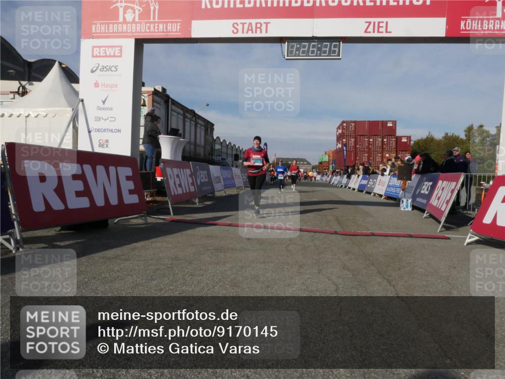 03.10.2025 - Köhlbrandbrückenlauf Matties Gatica Varas http://msf.ph/oto/9170145 03.10.2025 10:26:37 Ziel 1209, 1744, 2050, 2551, 2614, 2925, 3113 meine-sportfotos.de