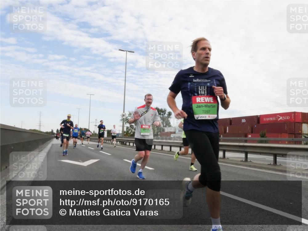 03.10.2025 - Köhlbrandbrückenlauf Matties Gatica Varas http://msf.ph/oto/9170165 03.10.2025 15:16:07 Position 3 7297 meine-sportfotos.de