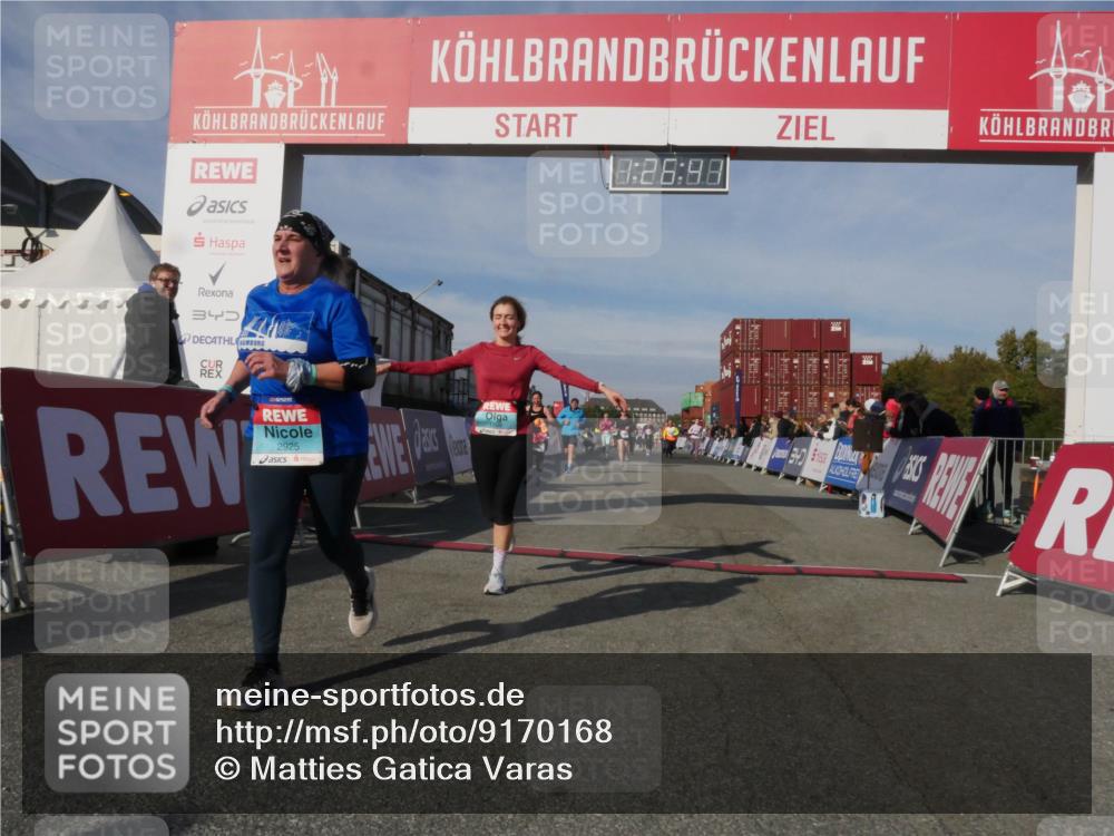 03.10.2025 - Köhlbrandbrückenlauf Matties Gatica Varas http://msf.ph/oto/9170168 03.10.2025 10:26:43 Ziel 1425, 1436, 1744, 1756, 2004, 2005, 2050, 2551, 2574, 3113, 3787 meine-sportfotos.de
