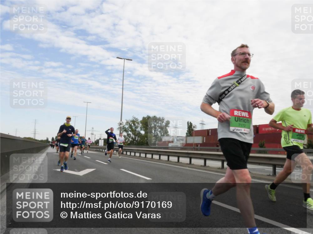 03.10.2025 - Köhlbrandbrückenlauf Matties Gatica Varas http://msf.ph/oto/9170169 03.10.2025 15:16:08 Position 3 7172 meine-sportfotos.de