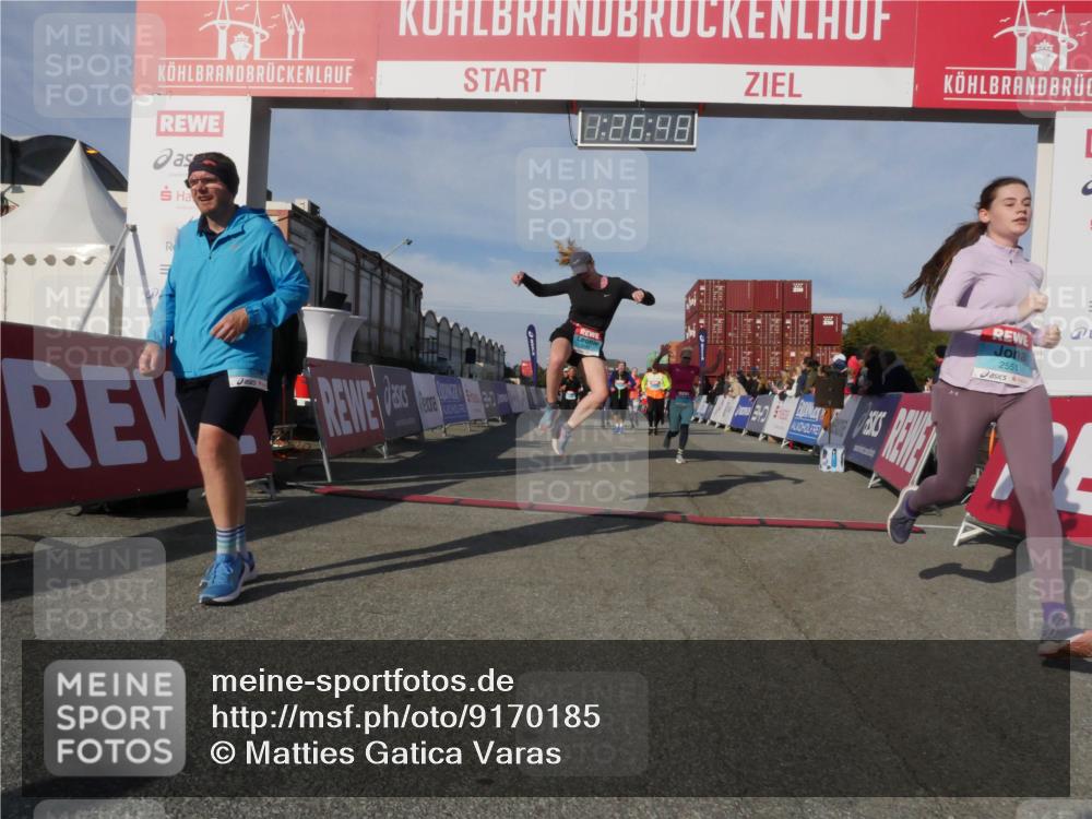 03.10.2025 - Köhlbrandbrückenlauf Matties Gatica Varas http://msf.ph/oto/9170185 03.10.2025 10:26:50 Ziel 1425, 1436, 1509, 1756, 1840, 1996, 2004, 2005, 2133, 2219, 2259, 2574, 2952, 3105, 3163, 3787 meine-sportfotos.de
