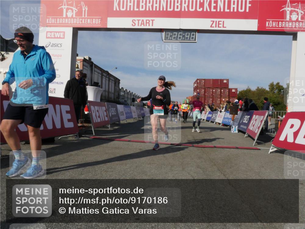 03.10.2025 - Köhlbrandbrückenlauf Matties Gatica Varas http://msf.ph/oto/9170186 03.10.2025 10:26:50 Ziel 1425, 1436, 1509, 1756, 1840, 1996, 2004, 2005, 2133, 2219, 2259, 2574, 2952, 3105, 3163, 3787 meine-sportfotos.de
