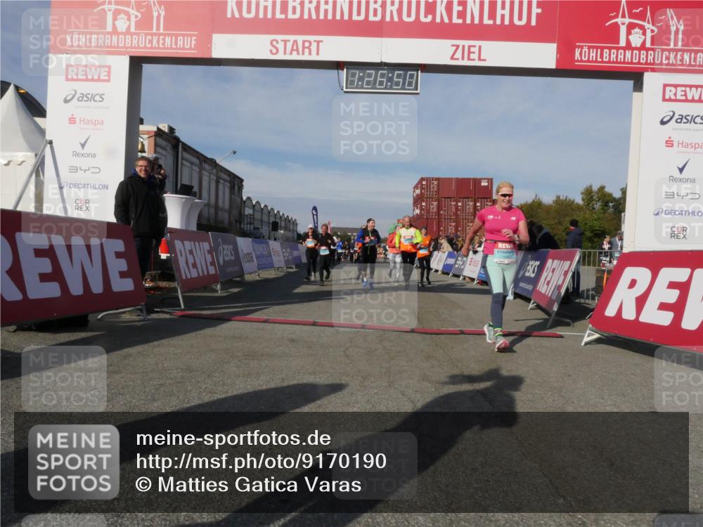 03.10.2025 - Köhlbrandbrückenlauf Matties Gatica Varas http://msf.ph/oto/9170190 03.10.2025 10:26:52 Ziel 1425, 1509, 1756, 1840, 1935, 1996, 2004, 2005, 2133, 2219, 2259, 2574, 2952, 3044, 3105, 3110, 3163, 3787 meine-sportfotos.de