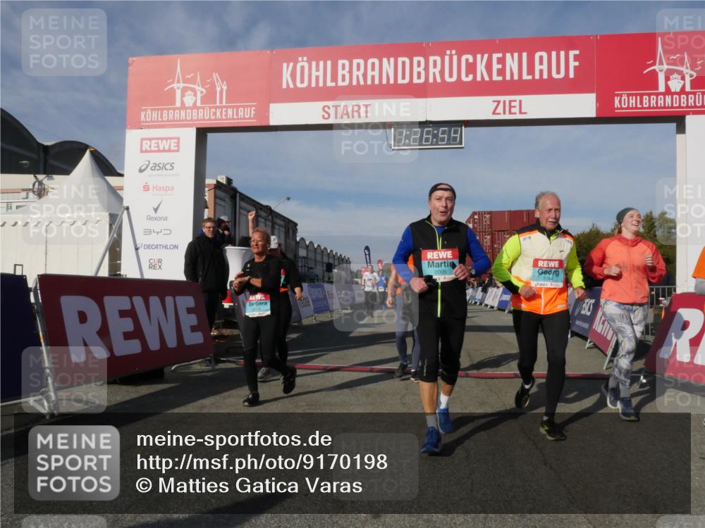 03.10.2025 - Köhlbrandbrückenlauf Matties Gatica Varas http://msf.ph/oto/9170198 03.10.2025 10:26:56 Ziel 1509, 1726, 1727, 1840, 1935, 1996, 2133, 2219, 2259, 2405, 2586, 2655, 2952, 3044, 3105, 3110, 3163, 3241, 3242, 3364, 3367, 3602 meine-sportfotos.de