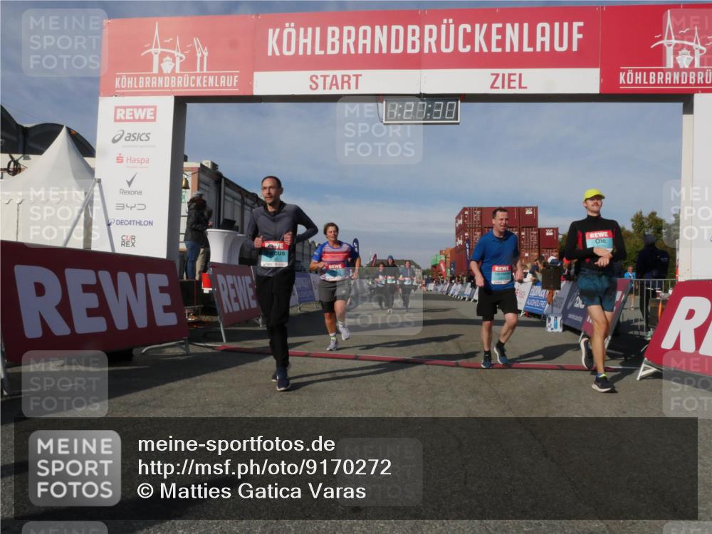 03.10.2025 - Köhlbrandbrückenlauf Matties Gatica Varas http://msf.ph/oto/9170272 03.10.2025 10:27:32 Ziel 1926, 1929, 2101, 2136, 2192, 2352, 2562, 2935, 3230 meine-sportfotos.de