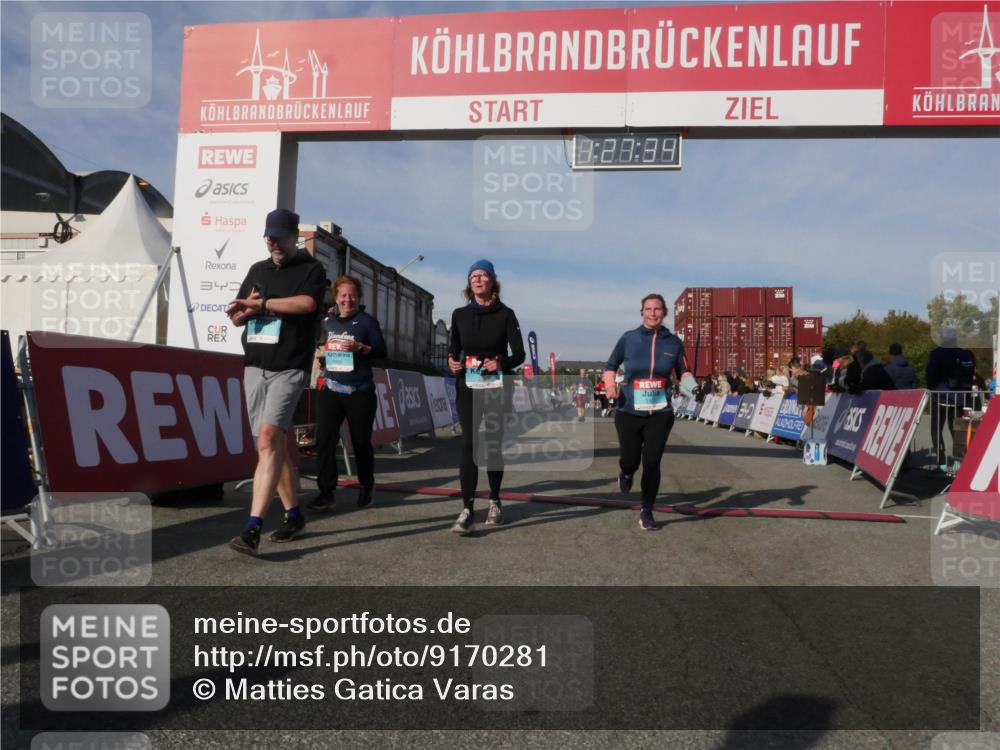 03.10.2025 - Köhlbrandbrückenlauf Matties Gatica Varas http://msf.ph/oto/9170281 03.10.2025 10:27:36 Ziel 1926, 2101, 2136, 2192, 2352, 3230 meine-sportfotos.de