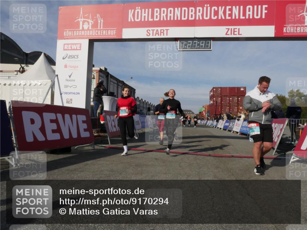03.10.2025 - Köhlbrandbrückenlauf Matties Gatica Varas http://msf.ph/oto/9170294 03.10.2025 10:27:42 Ziel 1914, 2059, 2086, 2136, 2162, 2166, 2192, 2237, 2352, 3346, 3429, 3451, 3452, 3626, 3739 meine-sportfotos.de