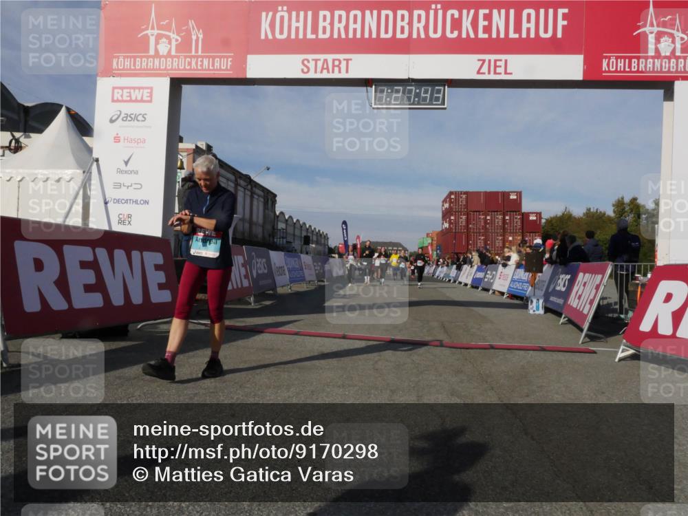 03.10.2025 - Köhlbrandbrückenlauf Matties Gatica Varas http://msf.ph/oto/9170298 03.10.2025 10:27:45 Ziel 1472, 1914, 2059, 2086, 2162, 2166, 2237, 3346, 3429, 3451, 3452, 3626, 3739 meine-sportfotos.de