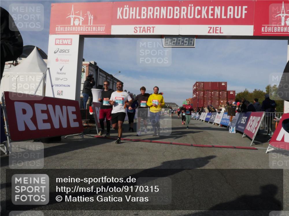03.10.2025 - Köhlbrandbrückenlauf Matties Gatica Varas http://msf.ph/oto/9170315 03.10.2025 10:27:53 Ziel 1004, 1342, 1472, 1759, 2086, 3451, 3452, 3626 meine-sportfotos.de