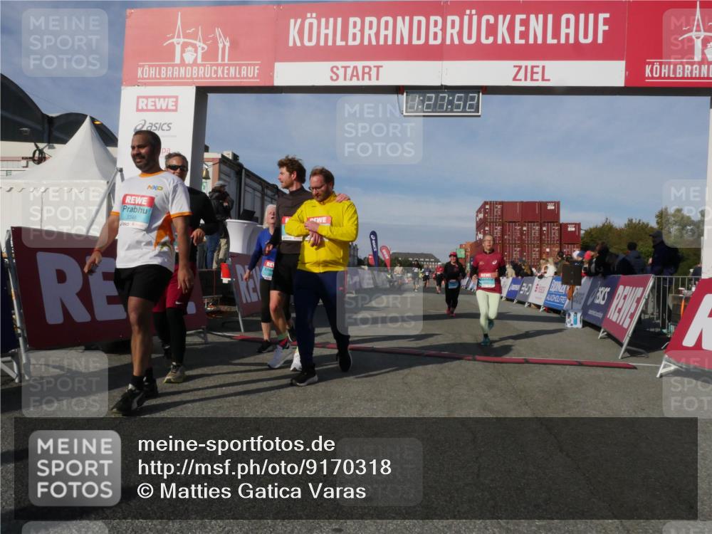 03.10.2025 - Köhlbrandbrückenlauf Matties Gatica Varas http://msf.ph/oto/9170318 03.10.2025 10:27:54 Ziel 1004, 1342, 1472, 1759, 2086, 3626 meine-sportfotos.de