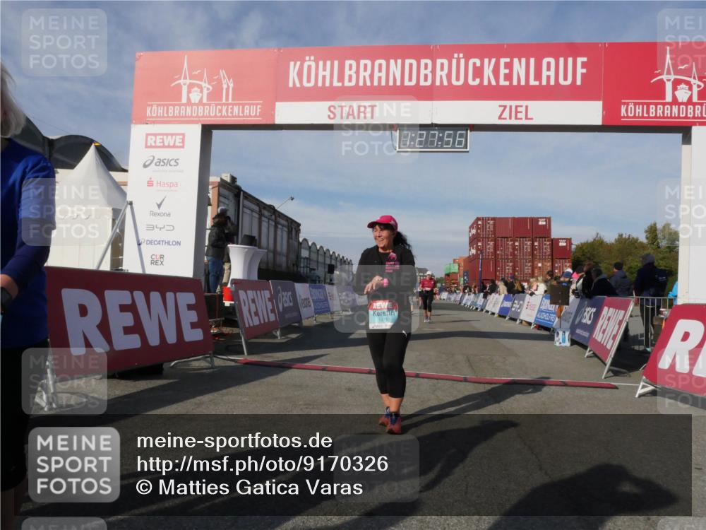 03.10.2025 - Köhlbrandbrückenlauf Matties Gatica Varas http://msf.ph/oto/9170326 03.10.2025 10:27:58 Ziel 1004, 1342, 1759, 1993, 2525, 2630, 2632 meine-sportfotos.de