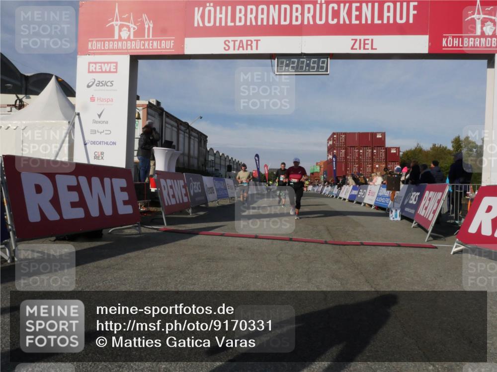 03.10.2025 - Köhlbrandbrückenlauf Matties Gatica Varas http://msf.ph/oto/9170331 03.10.2025 10:28:00 Ziel 1004, 1342, 1759, 1993, 2320, 2525, 2630, 2632 meine-sportfotos.de