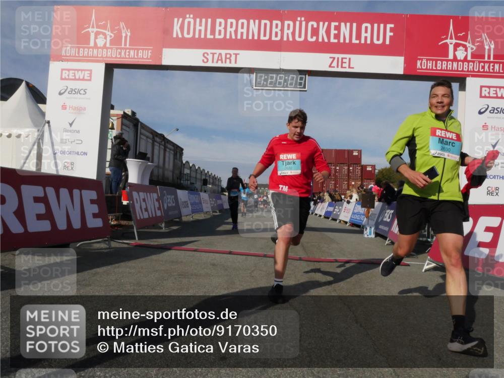 03.10.2025 - Köhlbrandbrückenlauf Matties Gatica Varas http://msf.ph/oto/9170350 03.10.2025 10:28:11 Ziel 1775, 2320, 2621, 2752, 3393, 3670 meine-sportfotos.de