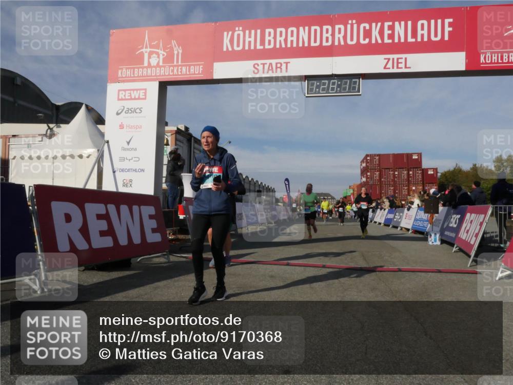 03.10.2025 - Köhlbrandbrückenlauf Matties Gatica Varas http://msf.ph/oto/9170368 03.10.2025 10:28:19 Ziel 1592, 1775, 1872, 2094, 2621, 2636, 3432, 3476, 3611, 3614, 3631, 3670 meine-sportfotos.de