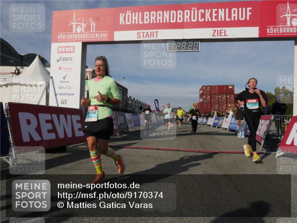 03.10.2025 - Köhlbrandbrückenlauf Matties Gatica Varas http://msf.ph/oto/9170374 03.10.2025 10:28:22 Ziel 1592, 1872, 2094, 2366, 2636, 2869, 2870, 3231, 3360, 3398, 3399, 3432, 3476, 3611, 3614, 3631, 3670 meine-sportfotos.de
