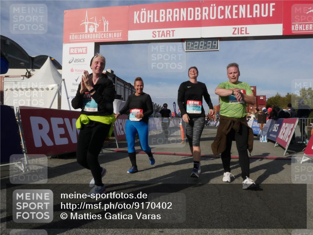 03.10.2025 - Köhlbrandbrückenlauf Matties Gatica Varas http://msf.ph/oto/9170402 03.10.2025 10:28:35 Ziel 1579, 1713, 1910, 2409, 3013, 3161 meine-sportfotos.de