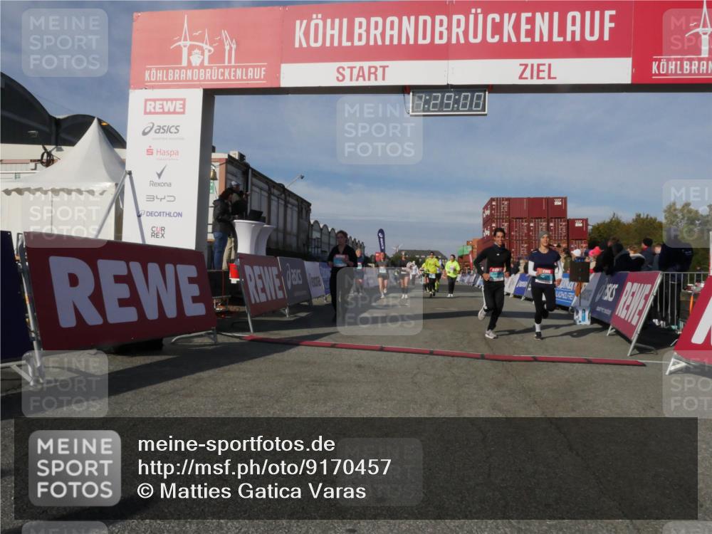 03.10.2025 - Köhlbrandbrückenlauf Matties Gatica Varas http://msf.ph/oto/9170457 03.10.2025 10:29:02 Ziel 1348, 1394, 1454, 1577, 1748, 2177, 2263, 2264, 2493, 2922, 3292, 3293, 3612 meine-sportfotos.de