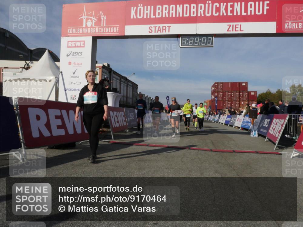 03.10.2025 - Köhlbrandbrückenlauf Matties Gatica Varas http://msf.ph/oto/9170464 03.10.2025 10:29:05 Ziel 1348, 1394, 1454, 1577, 2177, 2492, 2493, 2922, 3292, 3293, 3612 meine-sportfotos.de