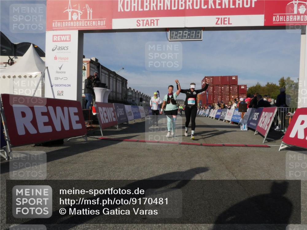 03.10.2025 - Köhlbrandbrückenlauf Matties Gatica Varas http://msf.ph/oto/9170481 03.10.2025 10:29:13 Ziel 2035, 2177, 2375, 2492, 2845, 2922 meine-sportfotos.de