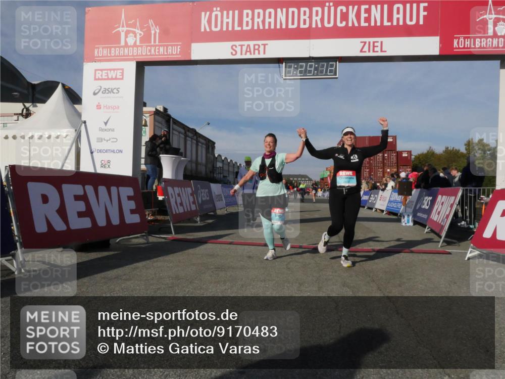 03.10.2025 - Köhlbrandbrückenlauf Matties Gatica Varas http://msf.ph/oto/9170483 03.10.2025 10:29:14 Ziel 2035, 2177, 2375, 2492, 2845, 2922 meine-sportfotos.de