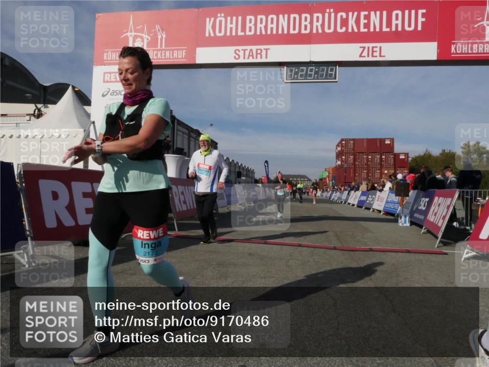 03.10.2025 - Köhlbrandbrückenlauf Matties Gatica Varas http://msf.ph/oto/9170486 03.10.2025 10:29:16 Ziel 1942, 2035, 2163, 2375, 2845 meine-sportfotos.de