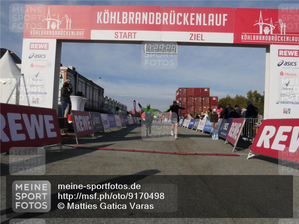03.10.2025 - Köhlbrandbrückenlauf Matties Gatica Varas http://msf.ph/oto/9170498 03.10.2025 10:29:21 Ziel 1781, 1942, 2035, 2163, 2845 meine-sportfotos.de