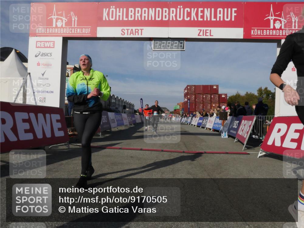 03.10.2025 - Köhlbrandbrückenlauf Matties Gatica Varas http://msf.ph/oto/9170505 03.10.2025 10:29:25 Ziel 1781, 1942, 2163, 2835 meine-sportfotos.de