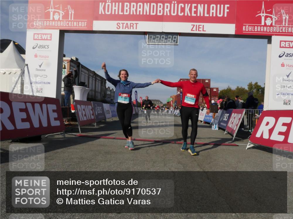03.10.2025 - Köhlbrandbrückenlauf Matties Gatica Varas http://msf.ph/oto/9170537 03.10.2025 10:29:40 Ziel 1791, 1824, 2526, 2557, 2769 meine-sportfotos.de