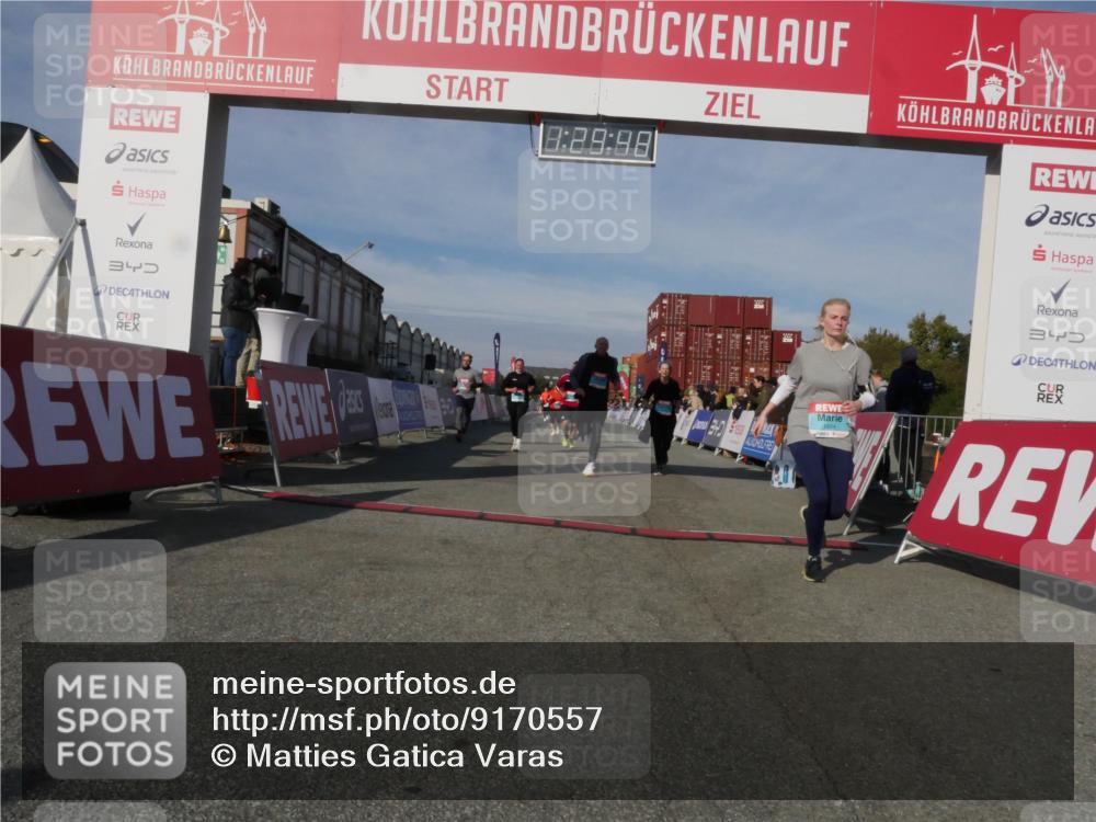 03.10.2025 - Köhlbrandbrückenlauf Matties Gatica Varas http://msf.ph/oto/9170557 03.10.2025 10:29:50 Ziel 1552, 2070, 2135, 2204, 2348, 2526, 2534, 2557, 2769, 3729, 3754 meine-sportfotos.de