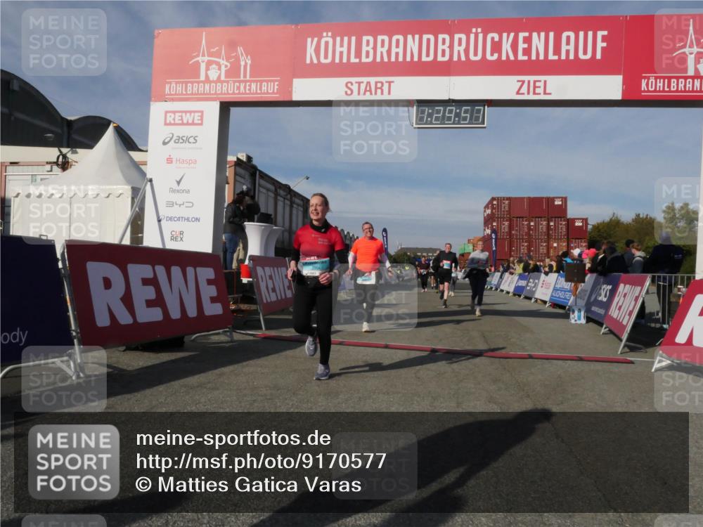 03.10.2025 - Köhlbrandbrückenlauf Matties Gatica Varas http://msf.ph/oto/9170577 03.10.2025 10:29:59 Ziel 1552, 1704, 2047, 2286, 2348, 2624, 2633, 3256, 3729 meine-sportfotos.de