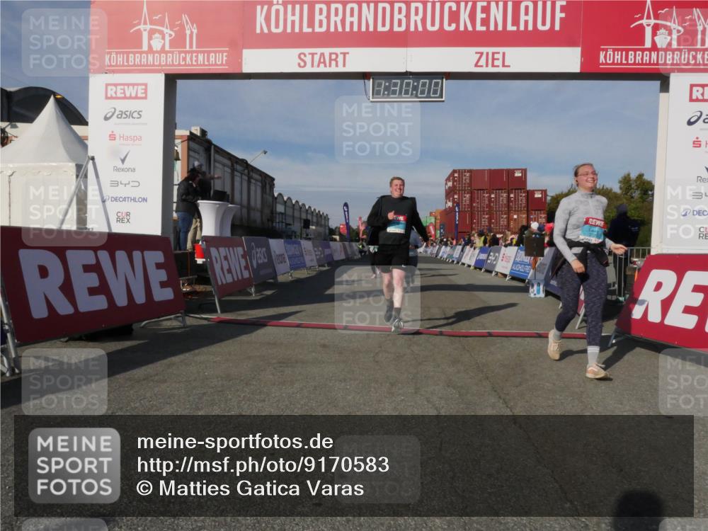 03.10.2025 - Köhlbrandbrückenlauf Matties Gatica Varas http://msf.ph/oto/9170583 03.10.2025 10:30:02 Ziel 1704, 2047, 2286, 2348, 2624, 2633, 3256 meine-sportfotos.de