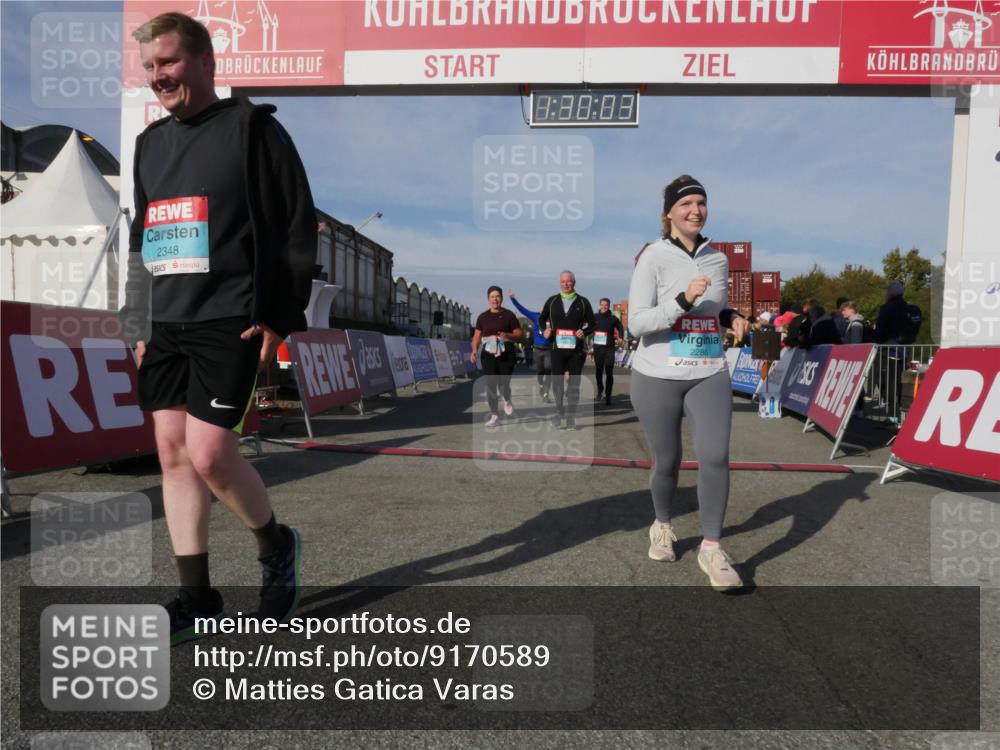 03.10.2025 - Köhlbrandbrückenlauf Matties Gatica Varas http://msf.ph/oto/9170589 03.10.2025 10:30:05 Ziel 1704, 2047, 2624, 2633, 2863, 2864, 2865, 3256 meine-sportfotos.de
