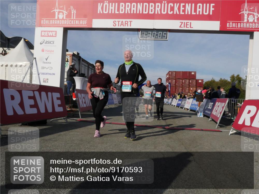03.10.2025 - Köhlbrandbrückenlauf Matties Gatica Varas http://msf.ph/oto/9170593 03.10.2025 10:30:07 Ziel 1589, 1704, 2624, 2633, 2863, 2864, 2865 meine-sportfotos.de