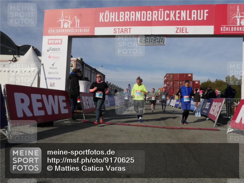 03.10.2025 - Köhlbrandbrückenlauf Matties Gatica Varas http://msf.ph/oto/9170625 03.10.2025 10:30:22 Ziel 1358, 2067, 2092, 2112, 2280, 2325, 2326, 2726, 2727, 2763, 3607, 3657, 3784, 3819 meine-sportfotos.de