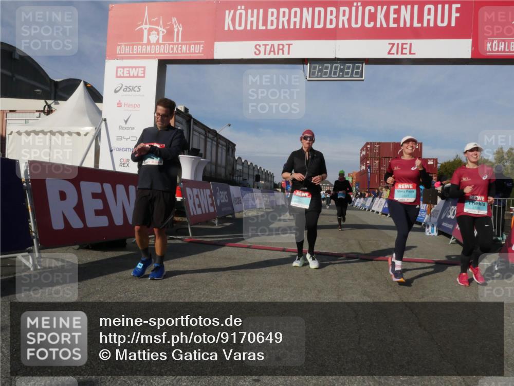 03.10.2025 - Köhlbrandbrückenlauf Matties Gatica Varas http://msf.ph/oto/9170649 03.10.2025 10:30:34 Ziel 2267, 2342, 2343, 2386, 2497, 2498 meine-sportfotos.de