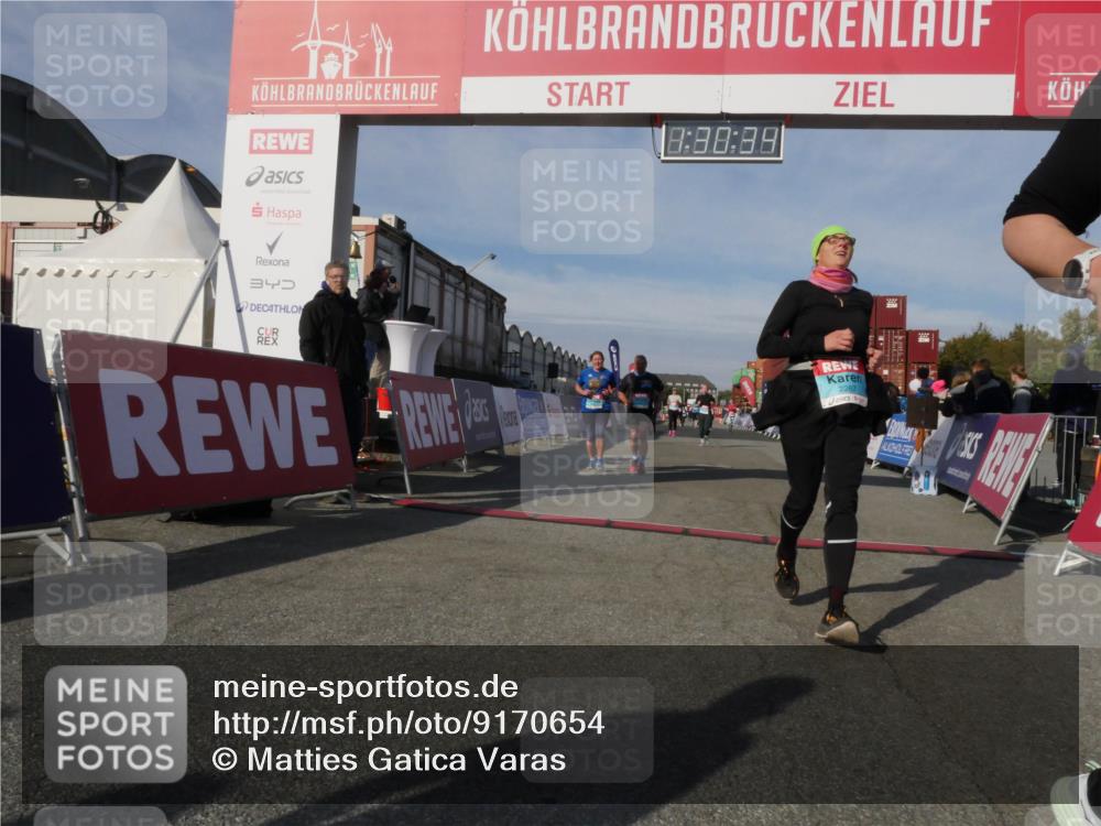 03.10.2025 - Köhlbrandbrückenlauf Matties Gatica Varas http://msf.ph/oto/9170654 03.10.2025 10:30:36 Ziel 2342, 2343, 2386, 2497, 2498, 2533, 2554 meine-sportfotos.de