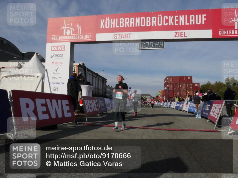 03.10.2025 - Köhlbrandbrückenlauf Matties Gatica Varas http://msf.ph/oto/9170666 03.10.2025 10:30:42 Ziel 2063, 2342, 2343, 2441, 2533, 2554, 3129 meine-sportfotos.de