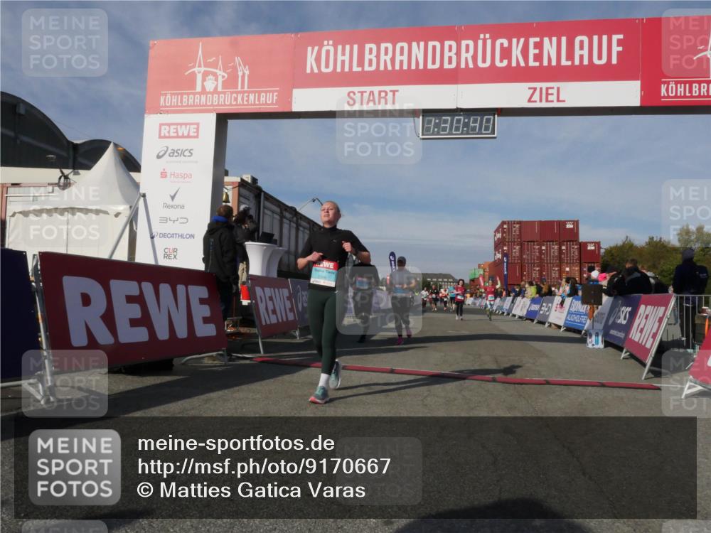 03.10.2025 - Köhlbrandbrückenlauf Matties Gatica Varas http://msf.ph/oto/9170667 03.10.2025 10:30:42 Ziel 2063, 2342, 2343, 2441, 2533, 2554, 3129 meine-sportfotos.de