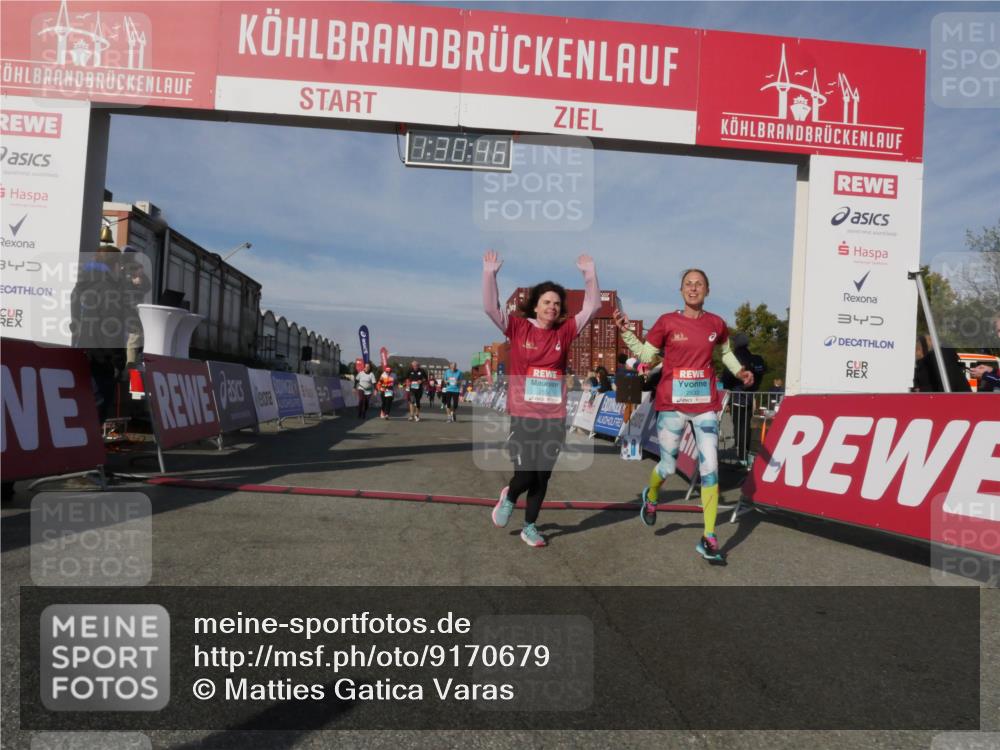 03.10.2025 - Köhlbrandbrückenlauf Matties Gatica Varas http://msf.ph/oto/9170679 03.10.2025 10:30:48 Ziel 1096, 1097, 1098, 2037, 2063, 2441, 2725, 3129, 3701 meine-sportfotos.de